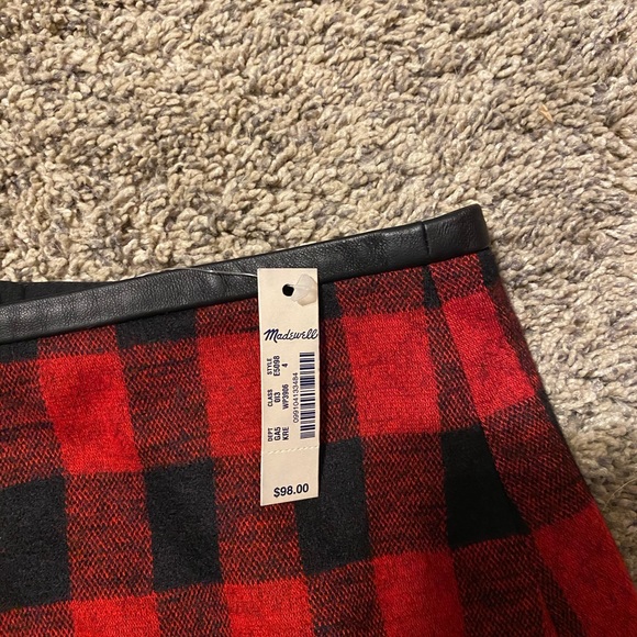 Madewell skirt - Picture 2 of 2
